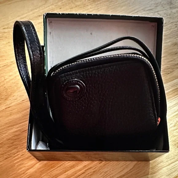 DOONEY and BOURKE VINTAGE Black Leather Crossbody Bag - Picture 3 of 3